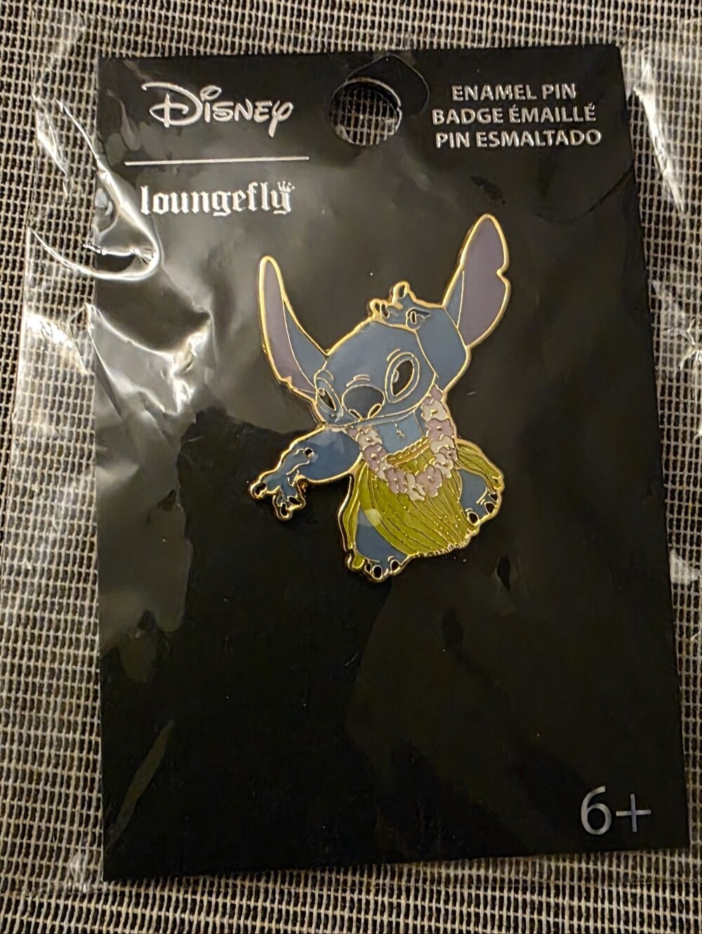 Disney Hula Stitch Pin - New & Sealed